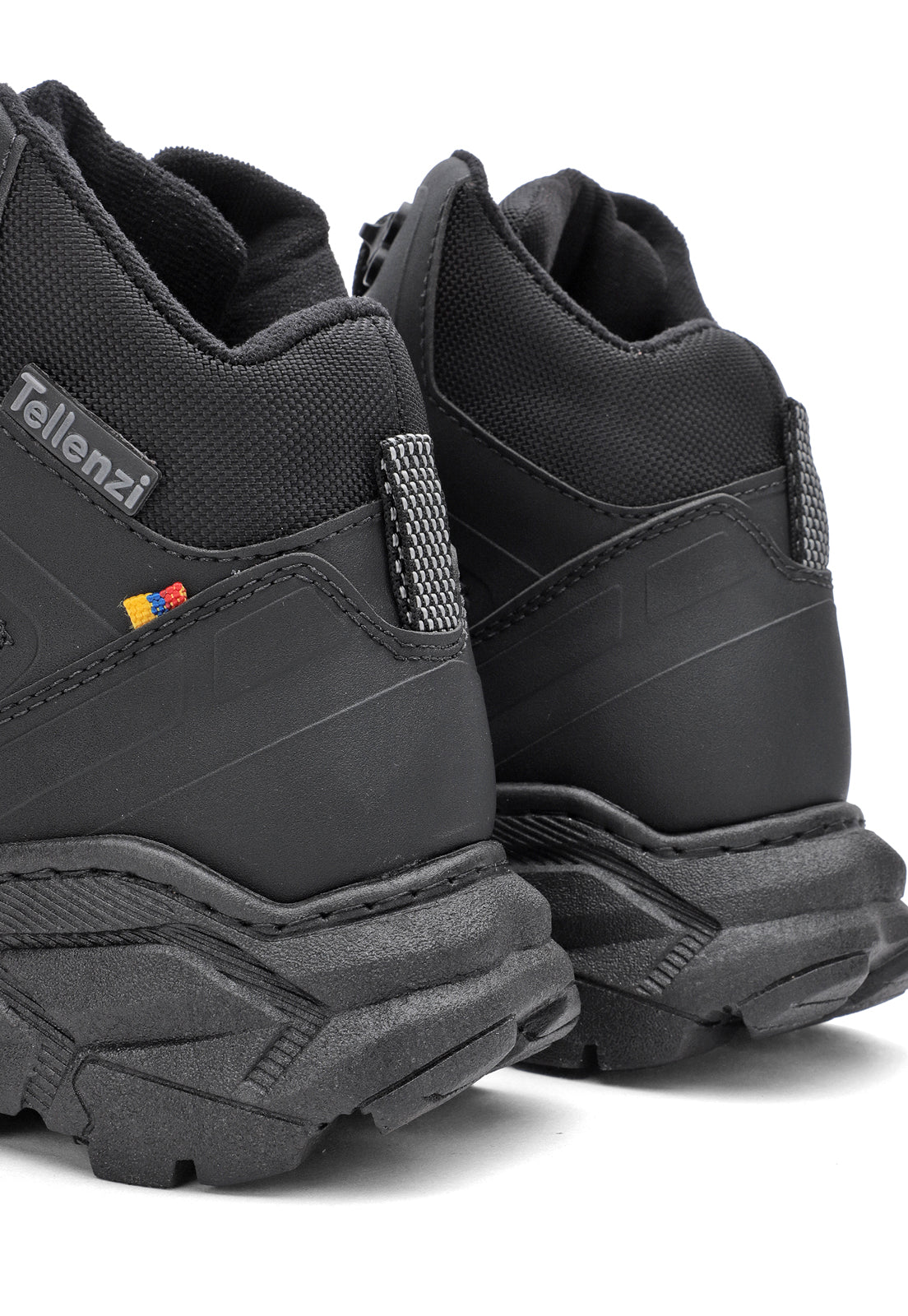 Bota Outdoor Hombre Negro Tellenzi 7-276