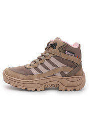 Bota Outdoor Mujer Almendra tellenzi 7-1008