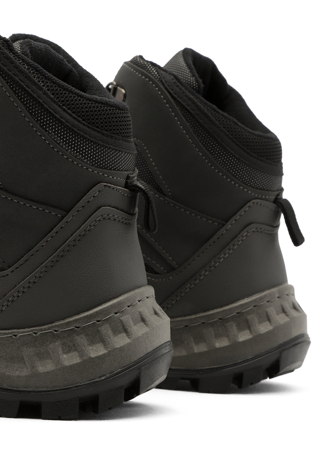 Bota Outdoor Hombre Gris tellenzi 8-1213