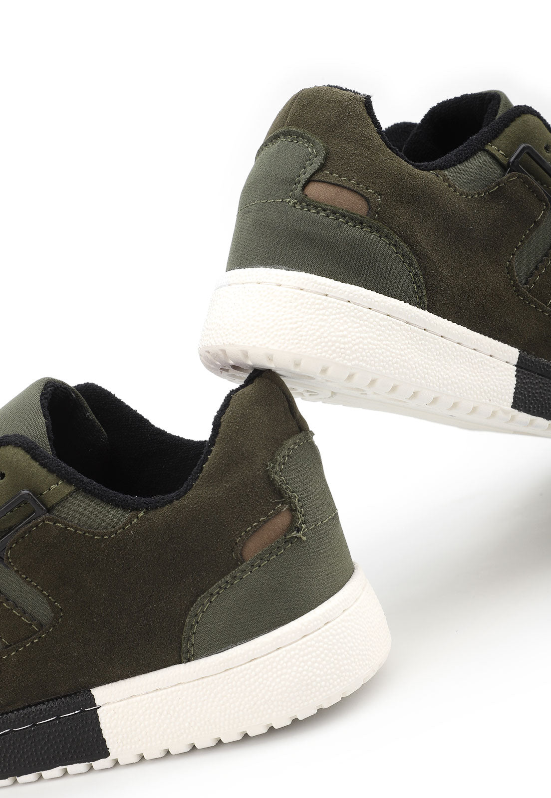 Tenis Hombre Verde-Arena Tellenzi N01