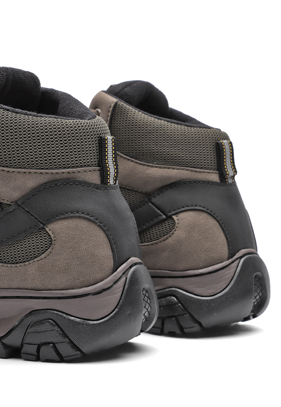 Bota Outdoor Hombre Verde Tellenzi 7-236