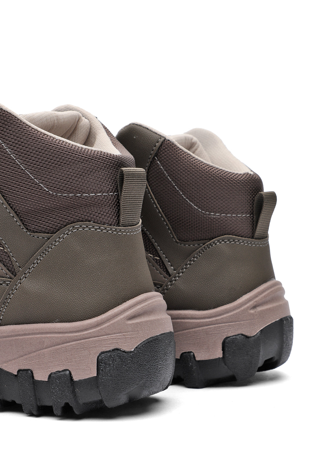 Bota Outdoor Mujer Verde Tellenzi 8-563