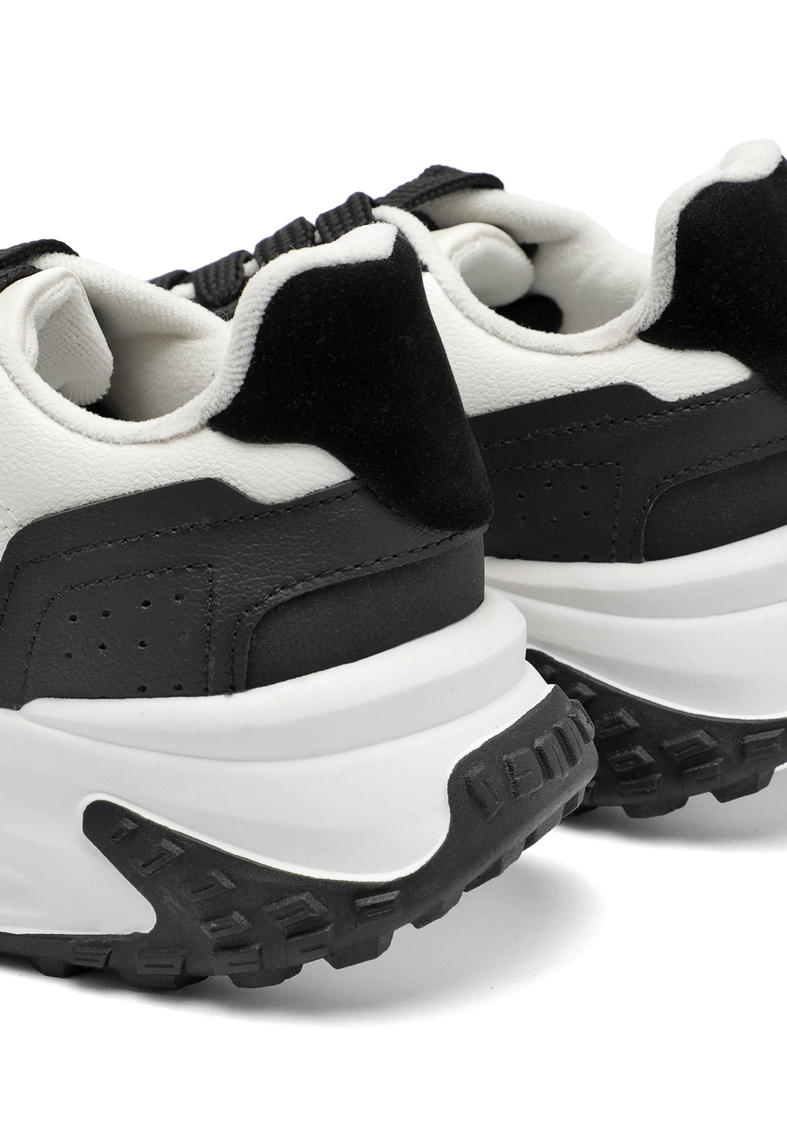 Tenis Dama Negro Tellenzi Aurora